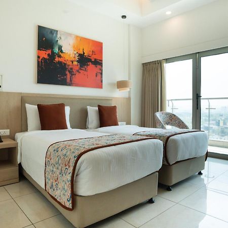 Ar Suites Klj Square Gurgaon Exterior foto