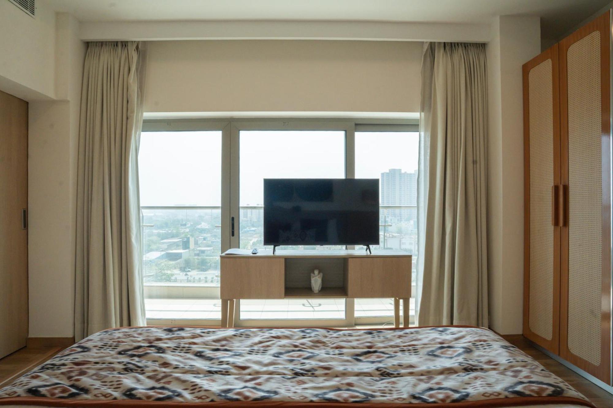 Ar Suites Klj Square Gurgaon Exterior foto