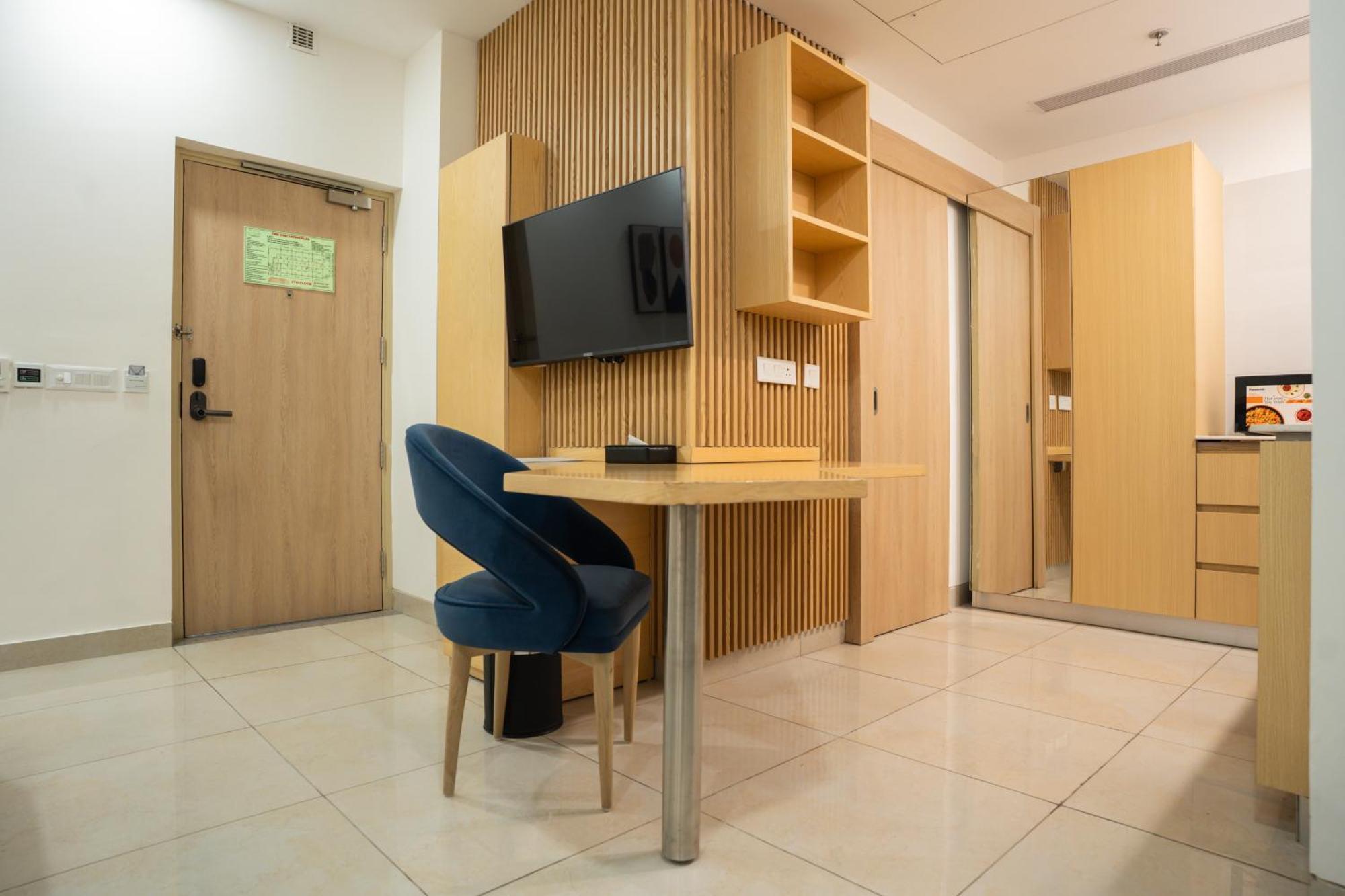 Ar Suites Klj Square Gurgaon Exterior foto